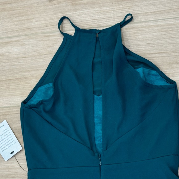 Lulus Halter Neck Maxi Dress NWT Size Small Fully Lined - Picture 8 of 11